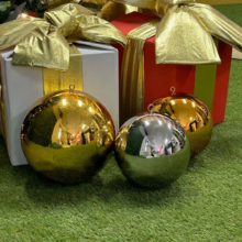 stainless steel baubles.jpg